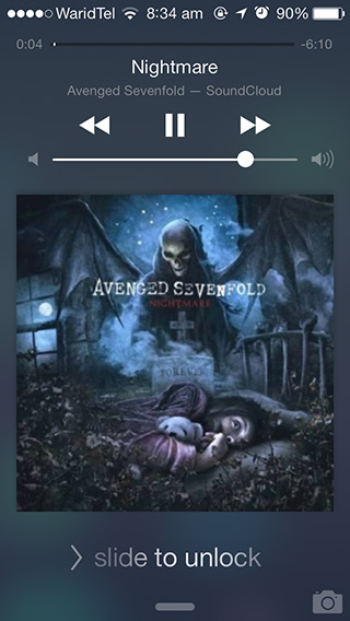 iOS-7-Lock-Screen-Music-Controls